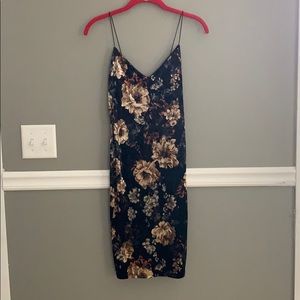 Black floral dress - Charlotte Russe